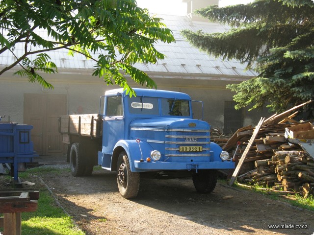 Fotografie V provozu se návštěvníkům představil také historický nákladní automobil Csepel.
