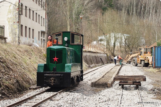 Fotografie Jedinečná příležitost vyjet během odpolední siesty až ke štole.