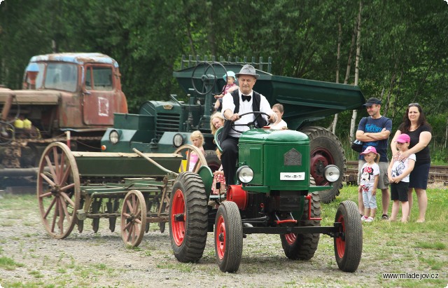Fotografie Německý traktor MBA SB 751 z&nbsp;roku 1940.
