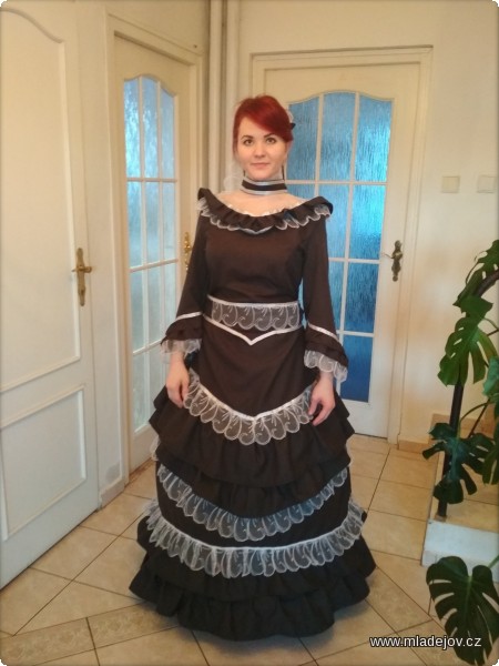 Fotografie Tmavá Sisi, velikost 36 až 44, výška 160 až 165 cm, zadní šněrování
