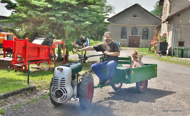 Fotografie Ideální rodinné vozítko s&nbsp;průchodností na max.