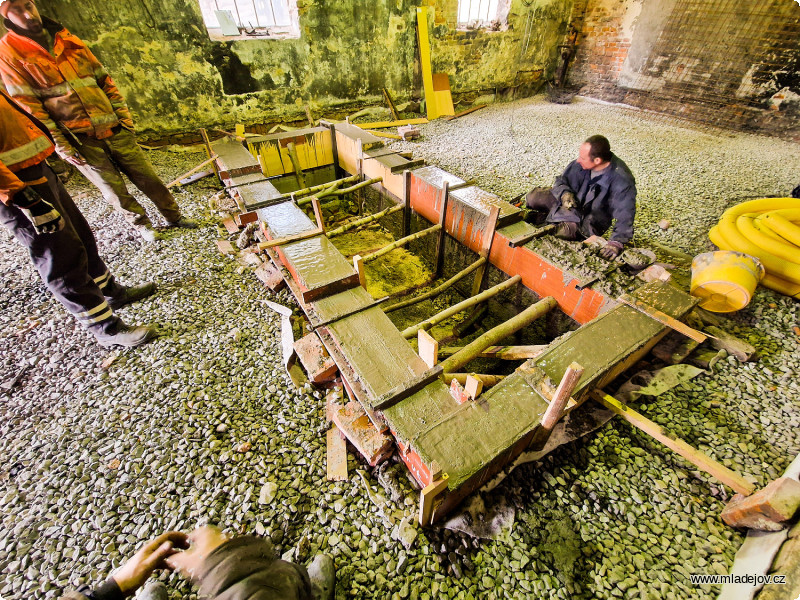Fotografie Kanál se dočkal vyčištění, rozšíření, prohloubení a nového věnce. Práce v&nbsp;něm bude jedna radost.