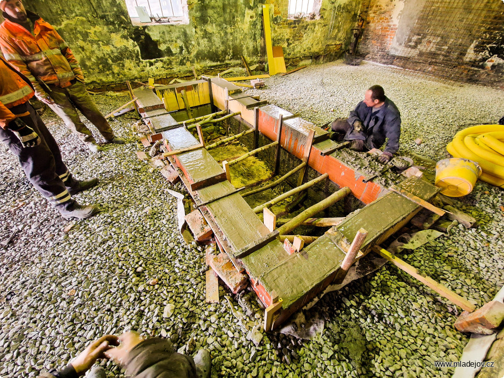 Fotografie Kanál se dočkal vyčištění, rozšíření, prohloubení a nového věnce. Práce v&nbsp;něm bude jedna radost.